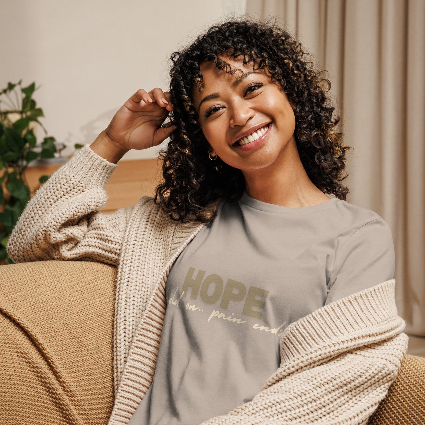 Hold On, Pain Ends – H.O.P.E. Women's T-Shirt